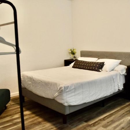 Weeki Wachee Guest Suite Spring Hill Bagian luar foto