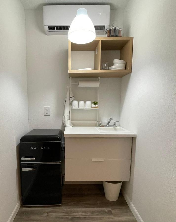 Weeki Wachee Guest Suite Spring Hill Bagian luar foto