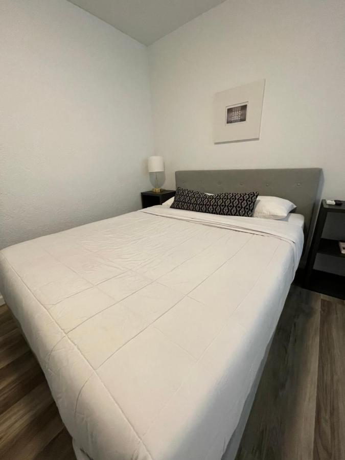 Weeki Wachee Guest Suite Spring Hill Bagian luar foto