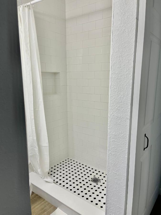 Weeki Wachee Guest Suite Spring Hill Bagian luar foto