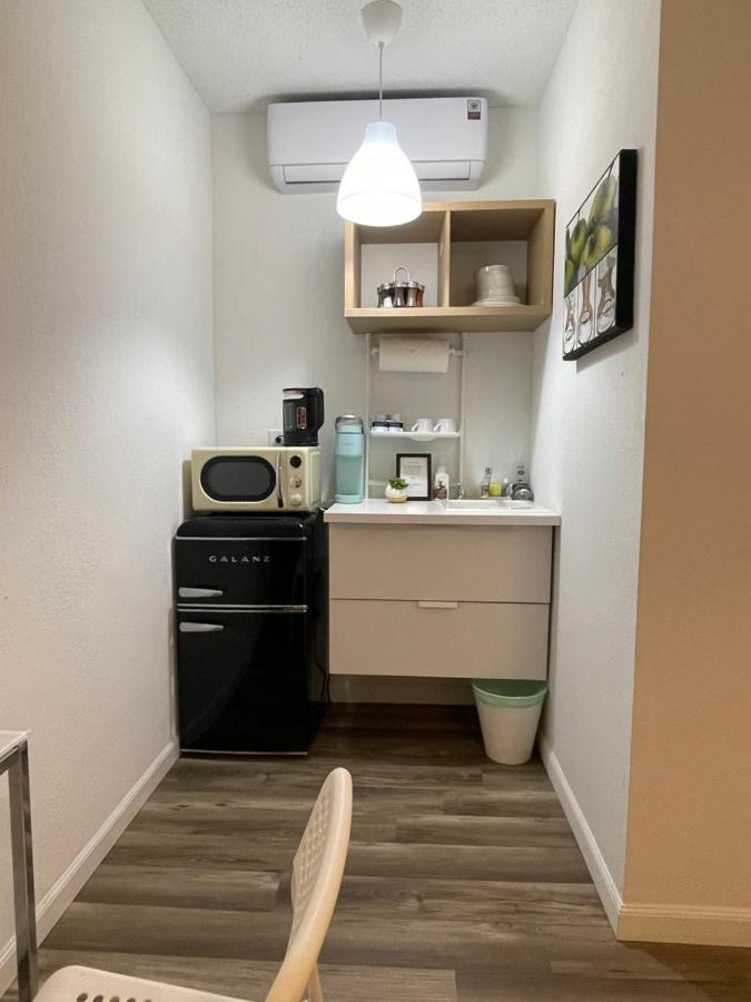 Weeki Wachee Guest Suite Spring Hill Bagian luar foto